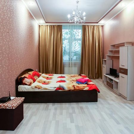 Sweet Home Apartment Киев Экстерьер фото