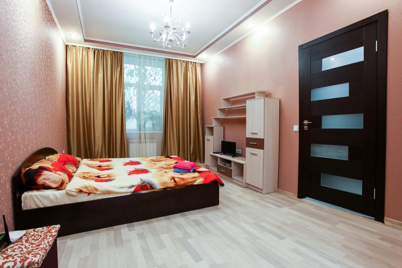 Sweet Home Apartment Киев Экстерьер фото